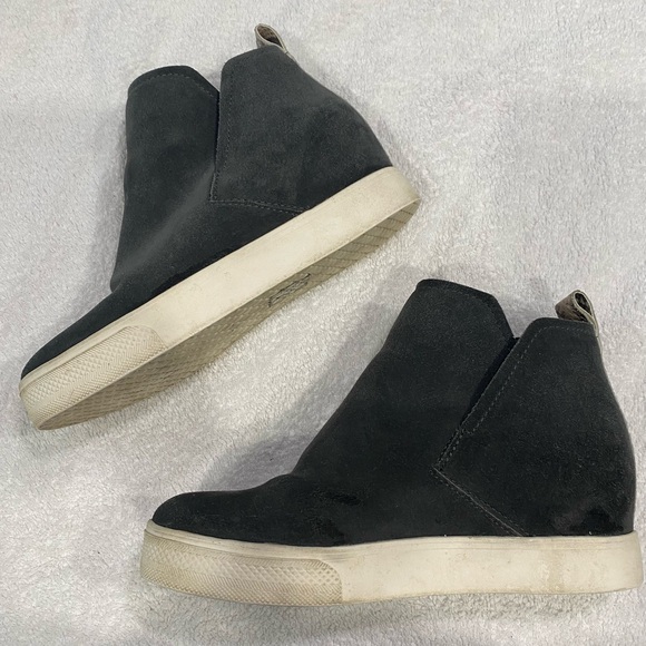 Women’s Dolce Vita Dark Gray Step-in Suede Snakeskin Trim Ankle Booties Boots 9M - Picture 3 of 12